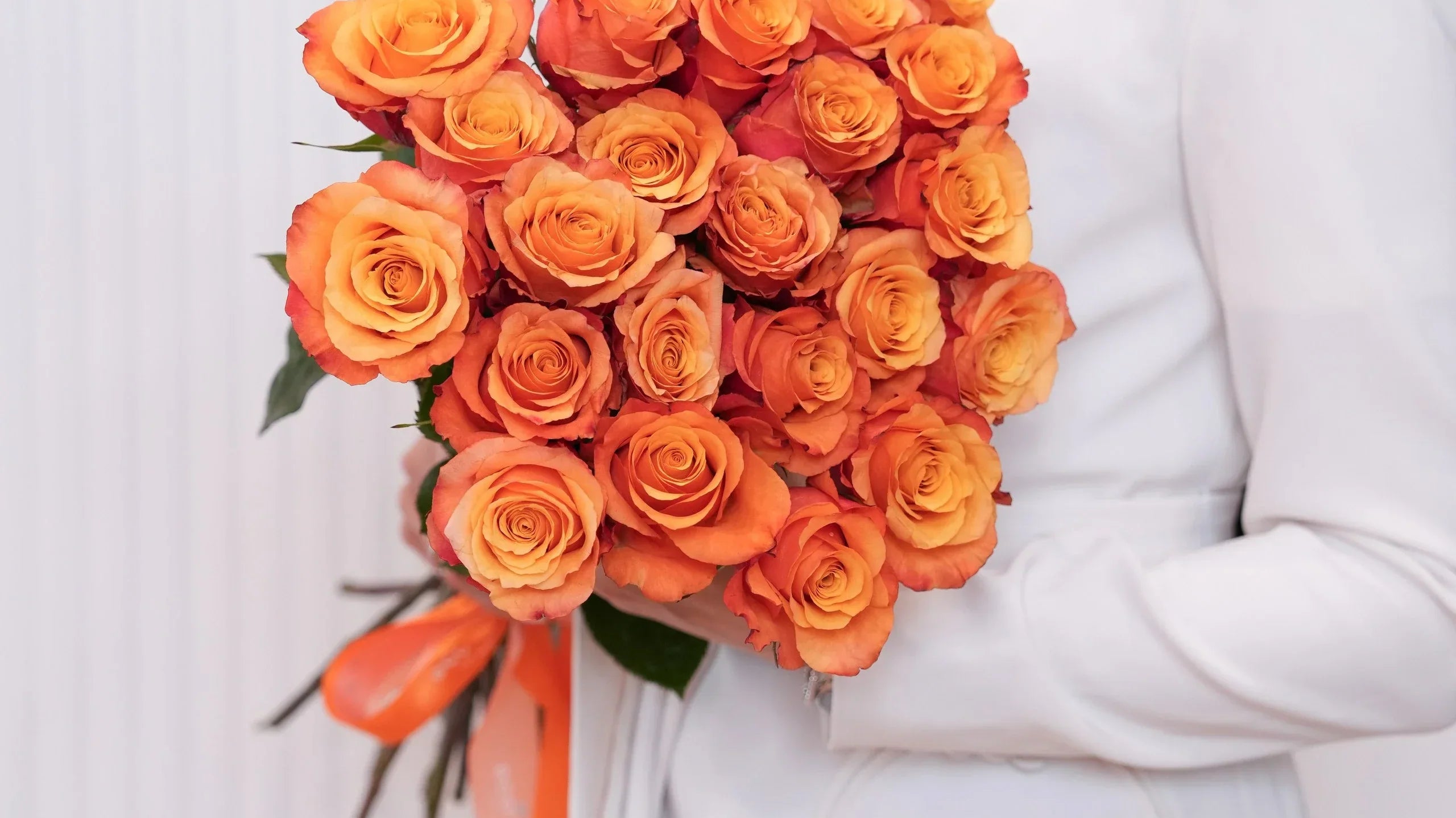 Petal Portraits: Artists Painting with Real Flowers | EcoRoses LA