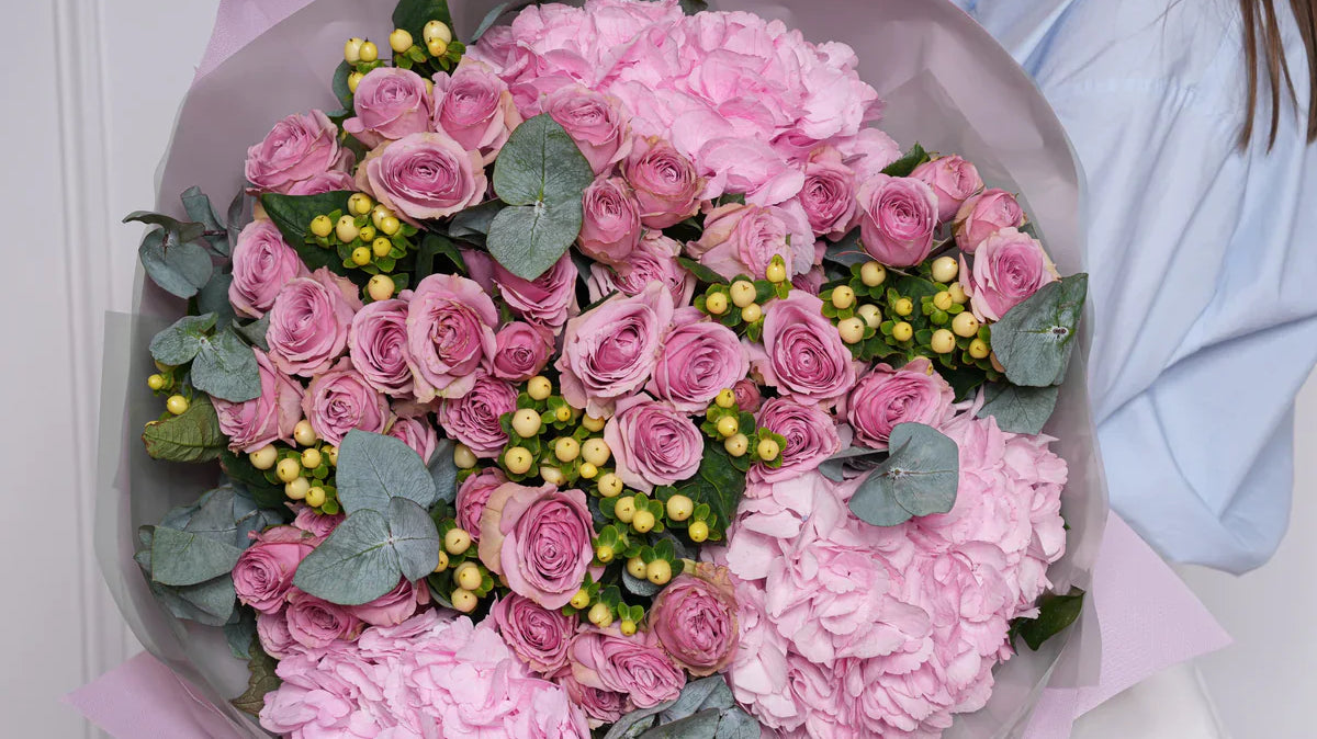 Flowers Used as Currency Throughout History | The Value of Blooms