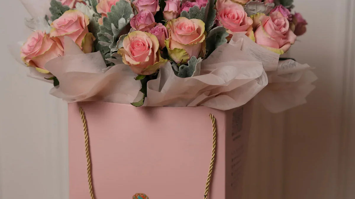 The Healing Scents of Flowers in Aromatherapy | Natural Wellness Guide