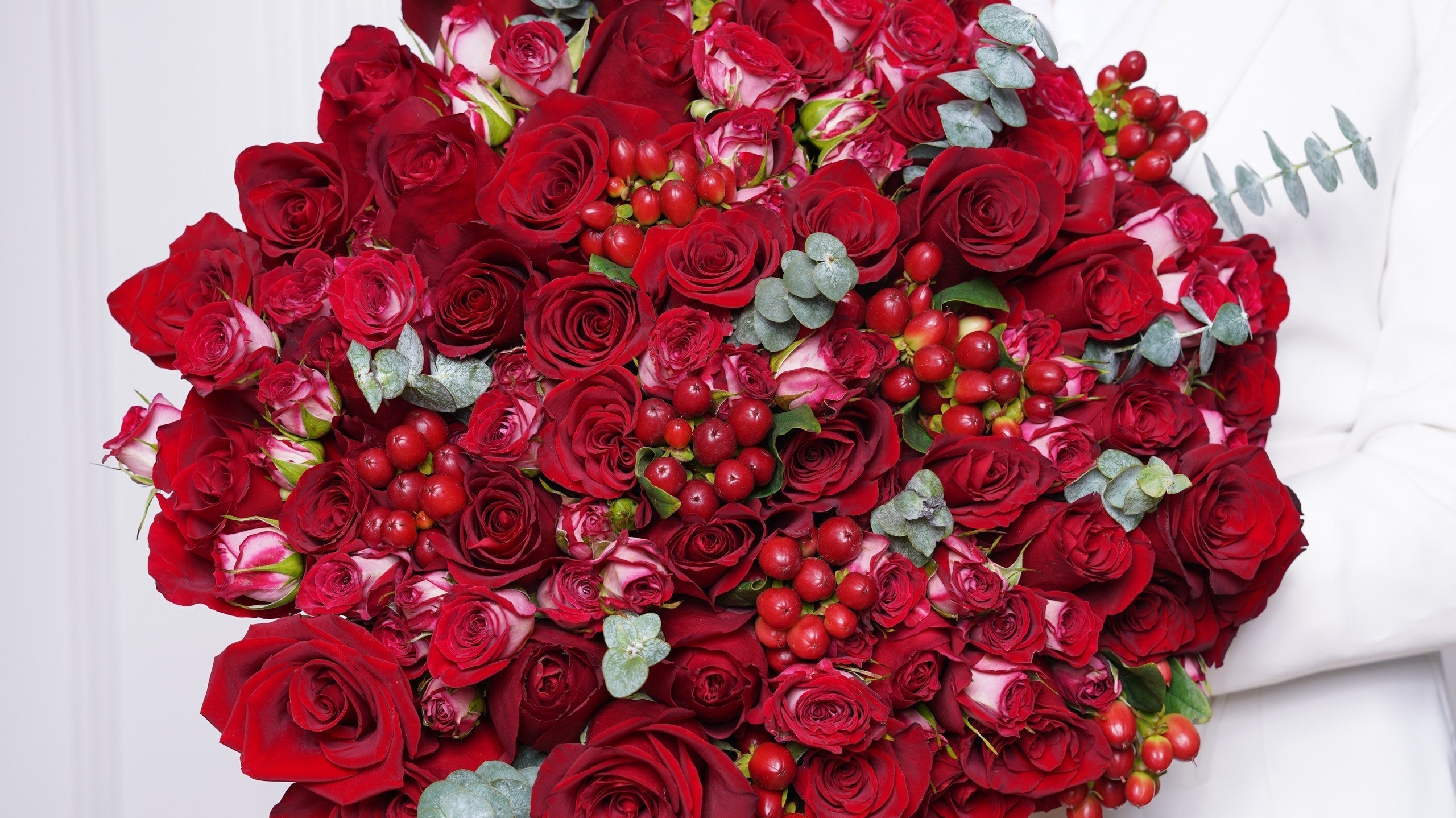 Inside the Floral Industry: A Day in the Life of a Florist