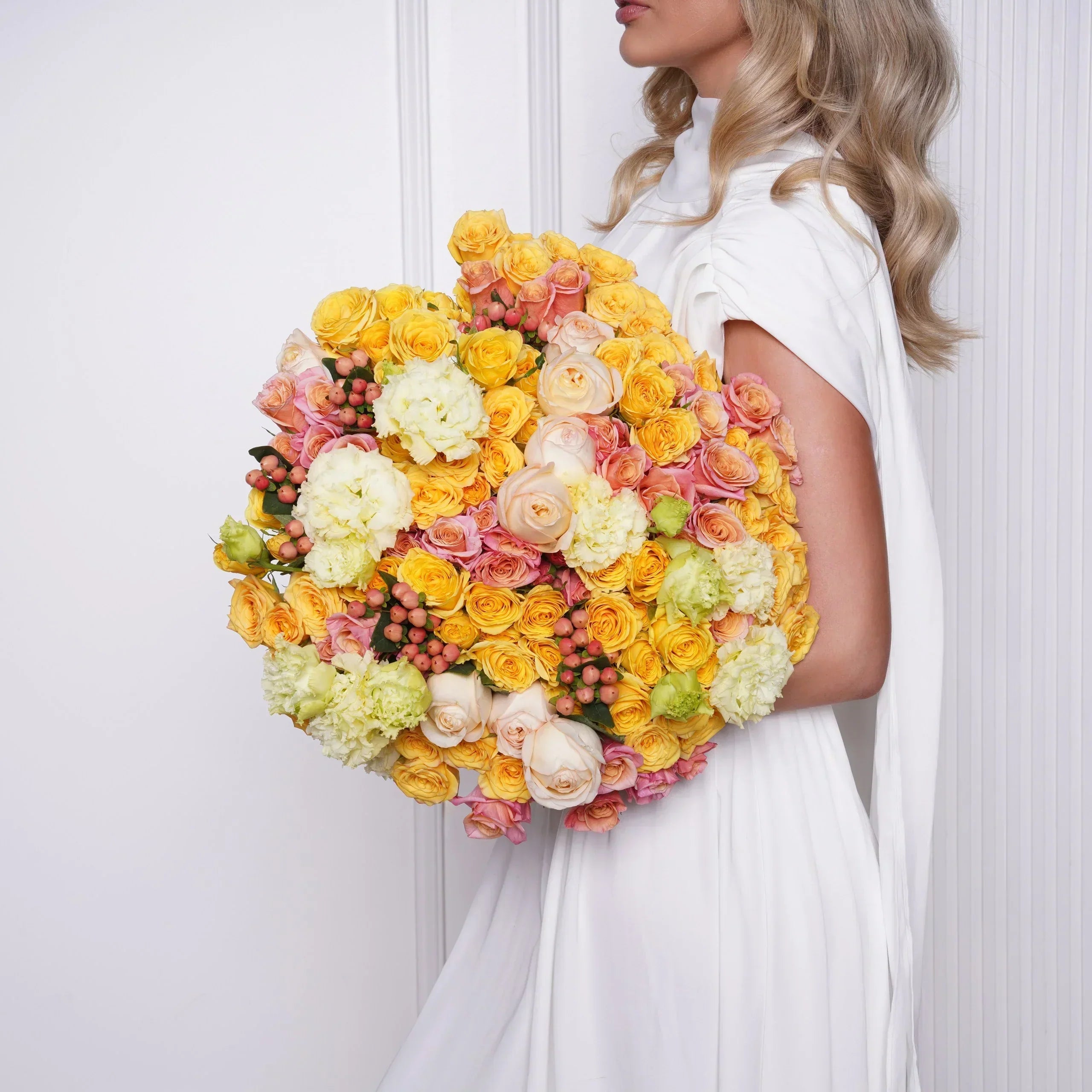 Flowers in Street Art: Murals and Living Installations | EcoRoses LA