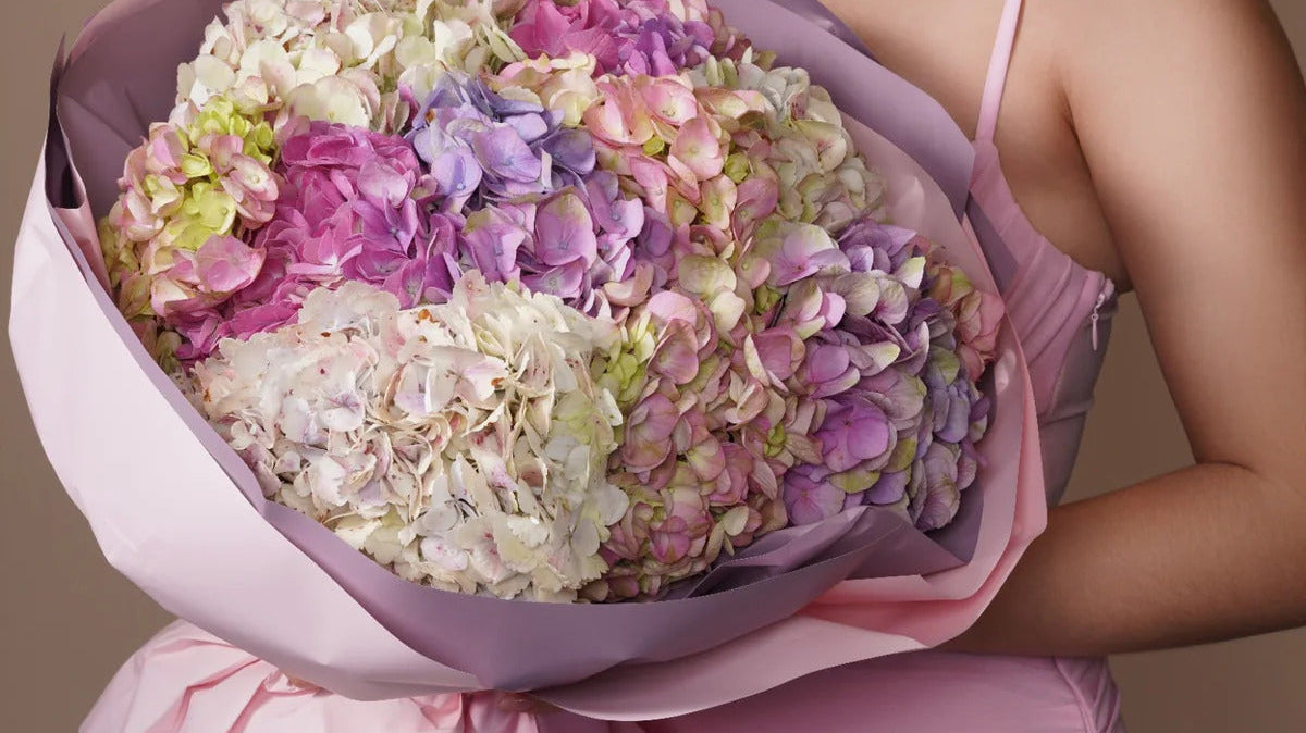 Affordable Online Flower Delivery: Thoughtful Blooms Without the Price Tag