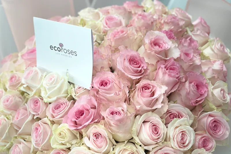 Bouquet With Frutetto Roses