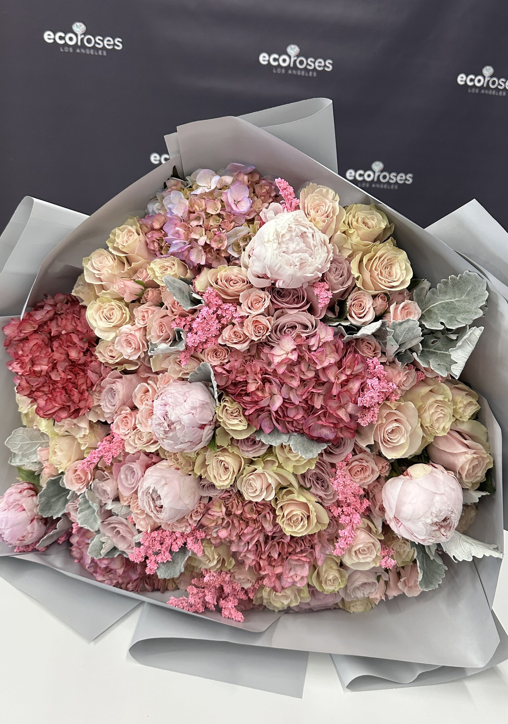 Los Angeles Roses - bouquet featuring the stunning peony flower