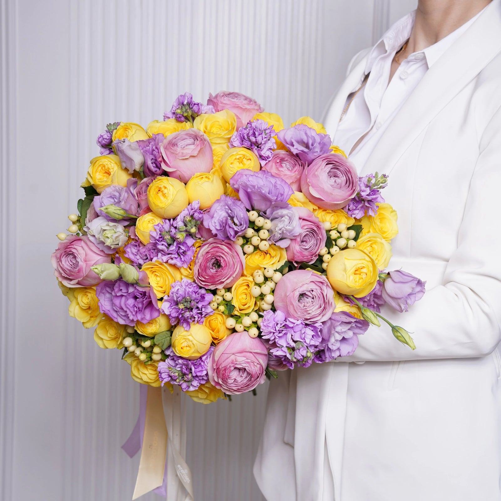 Bouquet #2 – Aurora